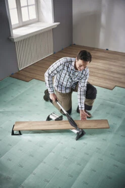 Wolfcraft Vinyl- En Laminaatsnijder VLC800 -ToolMania Verkoop 6939000AW03 02