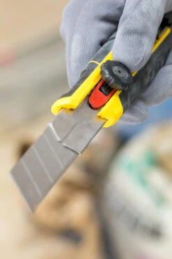 Stanley Afbreekmes Met Schroef -ToolMania Verkoop FMHT10330 0 A2 resized 1500 1500 300 rgb jpg