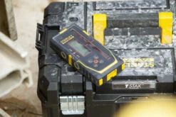 Stanley Fatmax Digitale Detector Voor Roterende Laser - Rood -ToolMania Verkoop FMHT77652 0 A10