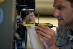 Stanley Fatmax Voltage/Metaaldetector Non Contact -ToolMania Verkoop FMHT82566 0 A2